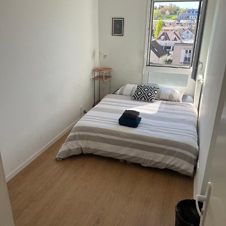 Charme Citadin Appartement Villemomble Buitenkant foto