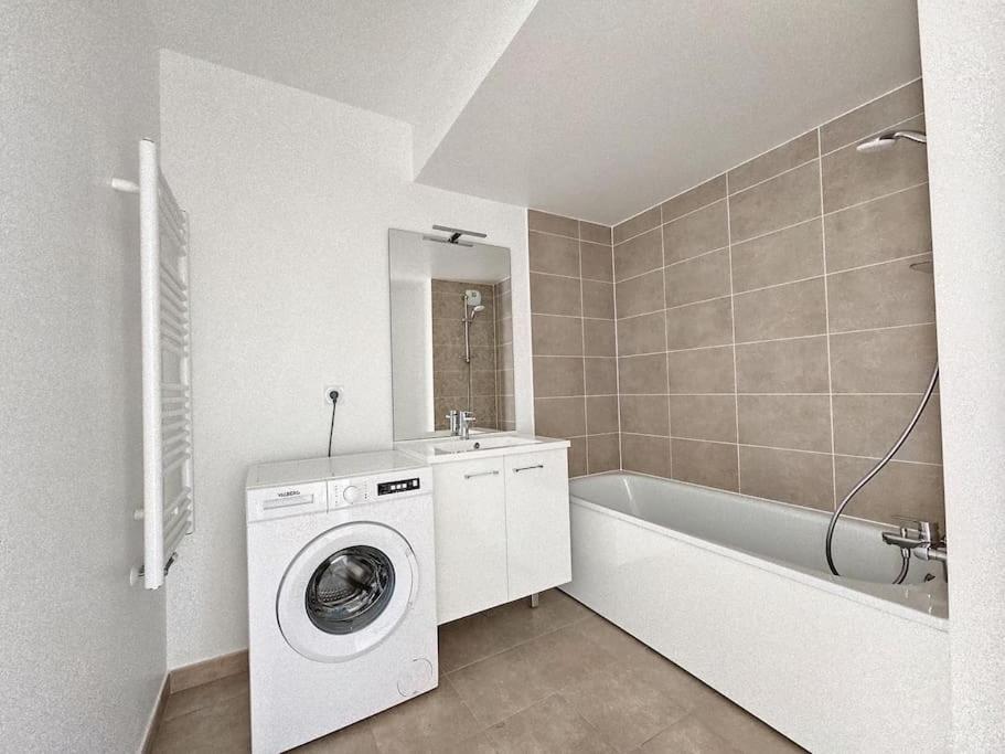 Charme Citadin Appartement Villemomble Buitenkant foto