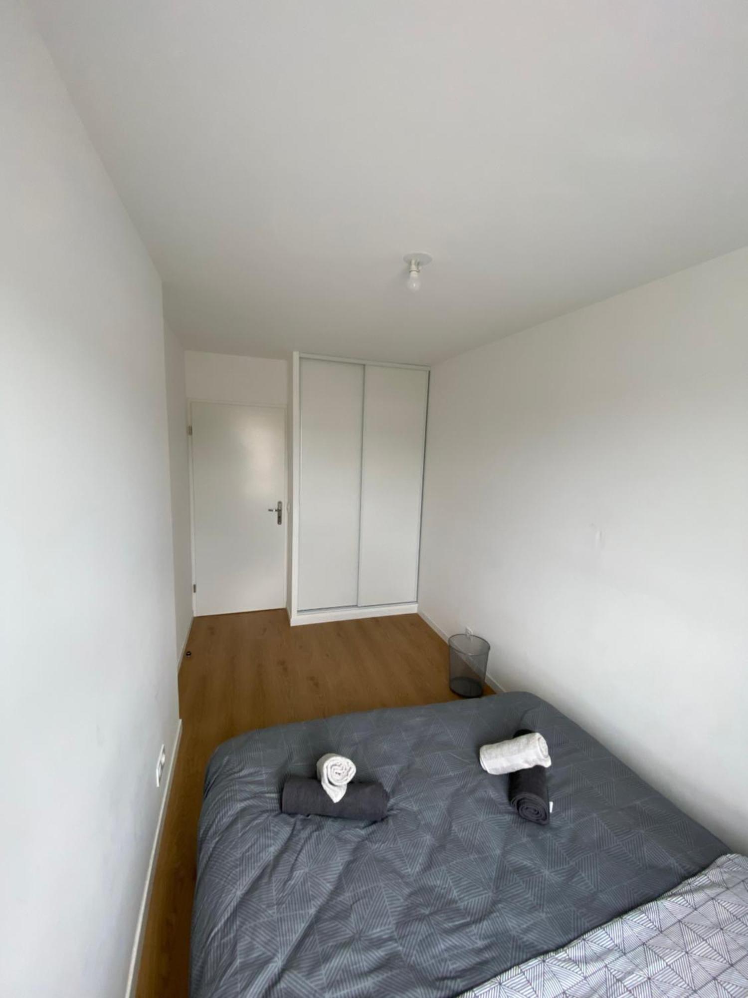 Charme Citadin Appartement Villemomble Buitenkant foto
