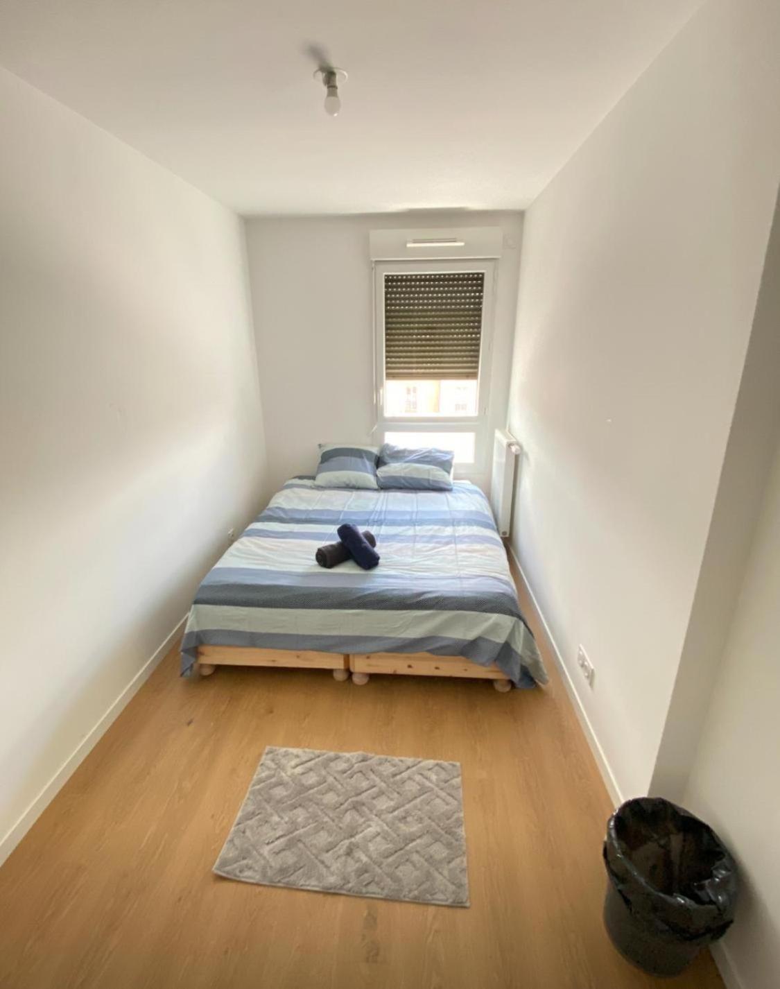 Charme Citadin Appartement Villemomble Buitenkant foto
