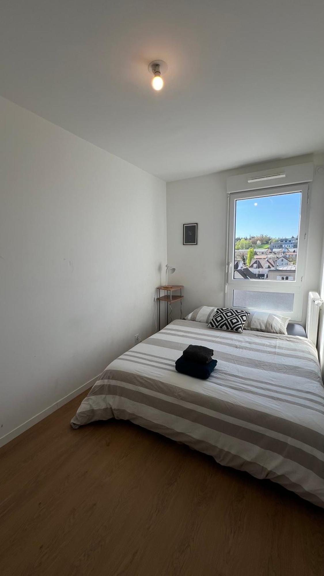 Charme Citadin Appartement Villemomble Buitenkant foto