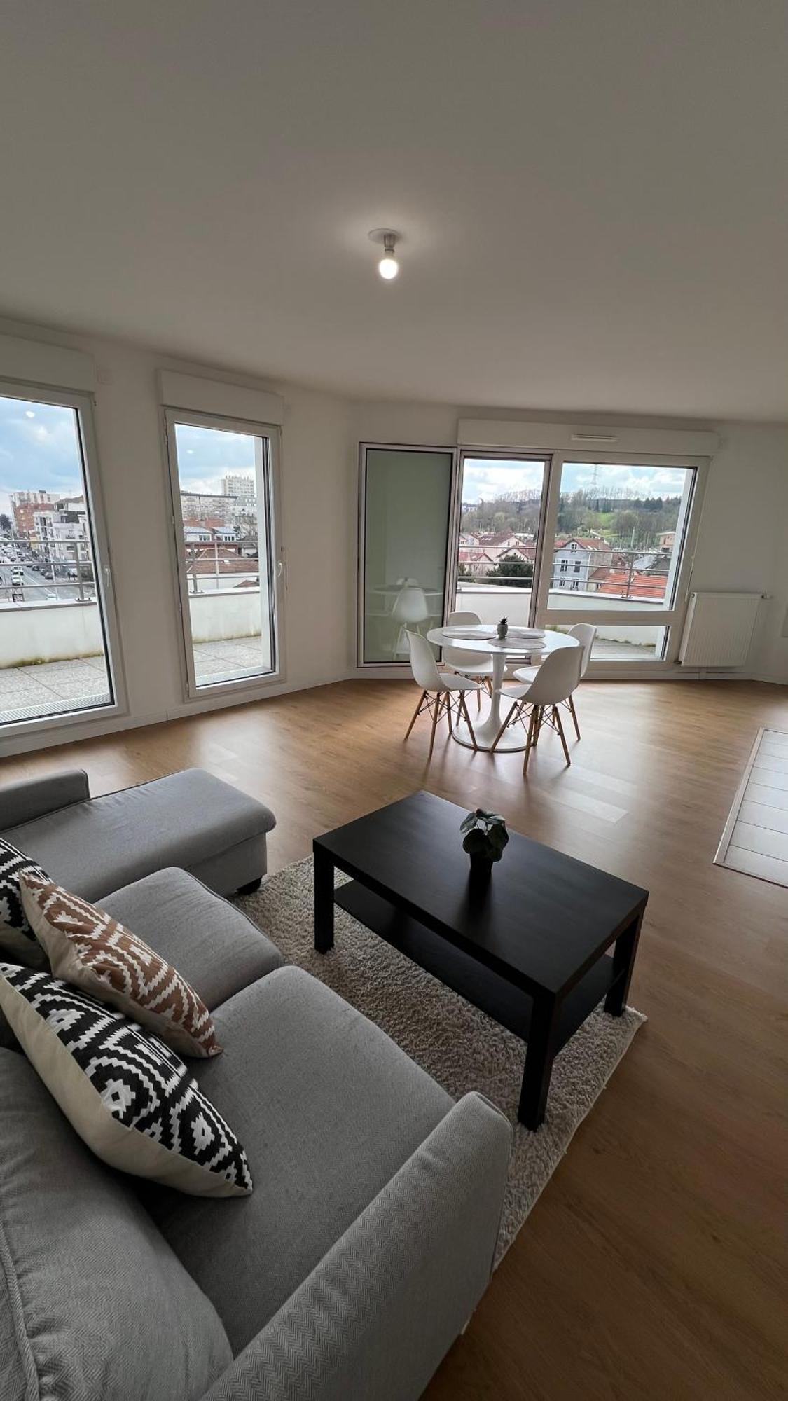 Charme Citadin Appartement Villemomble Buitenkant foto