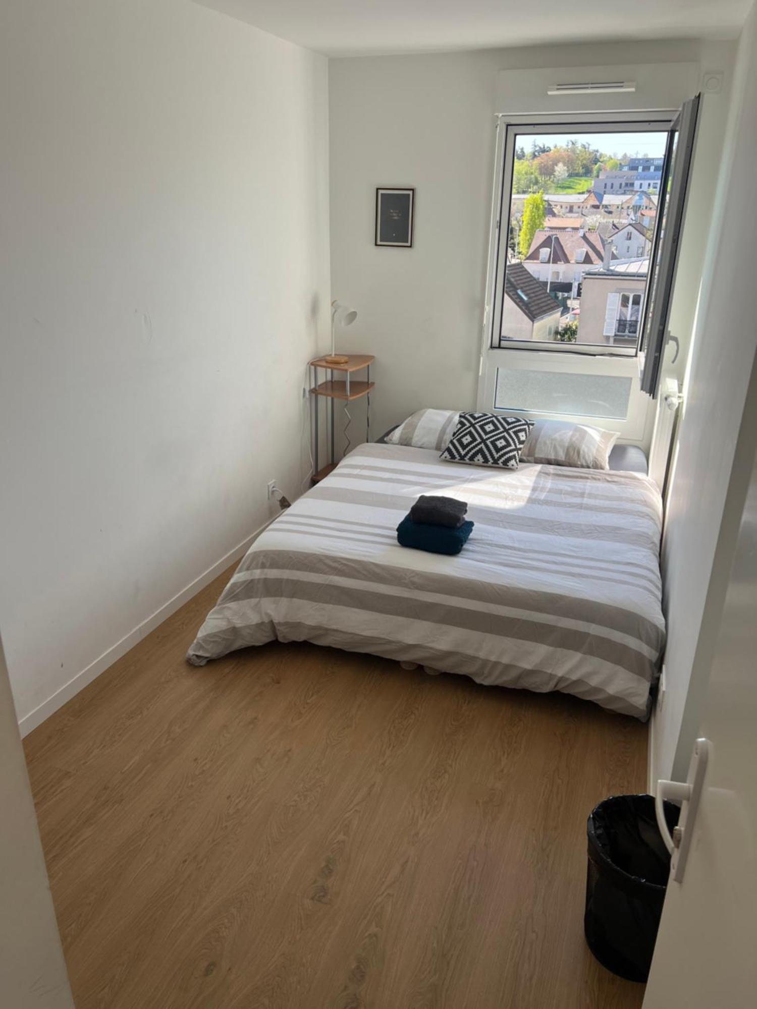 Charme Citadin Appartement Villemomble Buitenkant foto