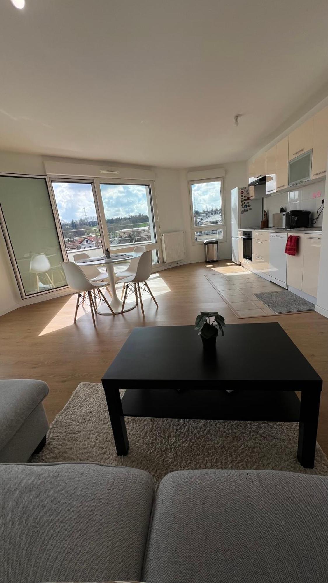 Charme Citadin Appartement Villemomble Buitenkant foto